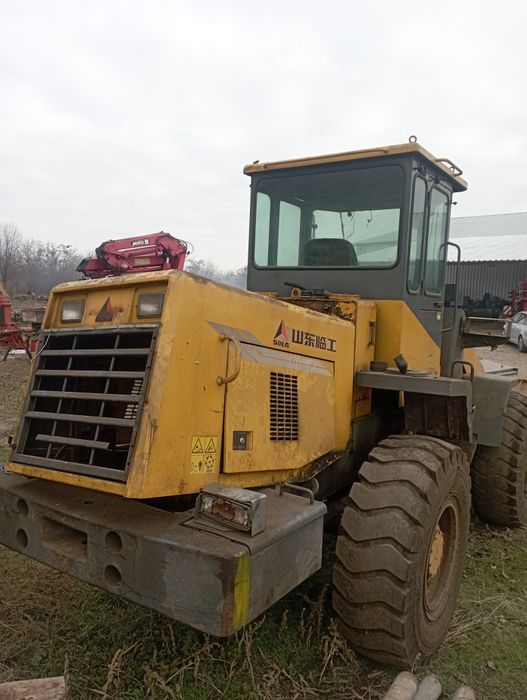 Фронтальный погрузчик SDLG 933L