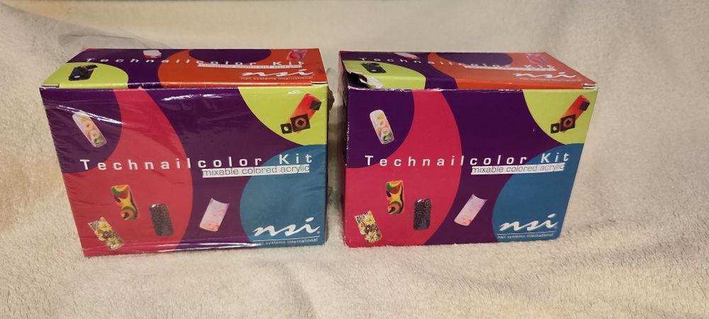 Akryl kolorowy do paznokci