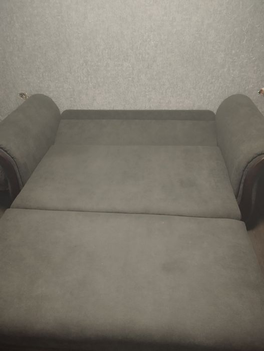 Мягкая мебель..диван