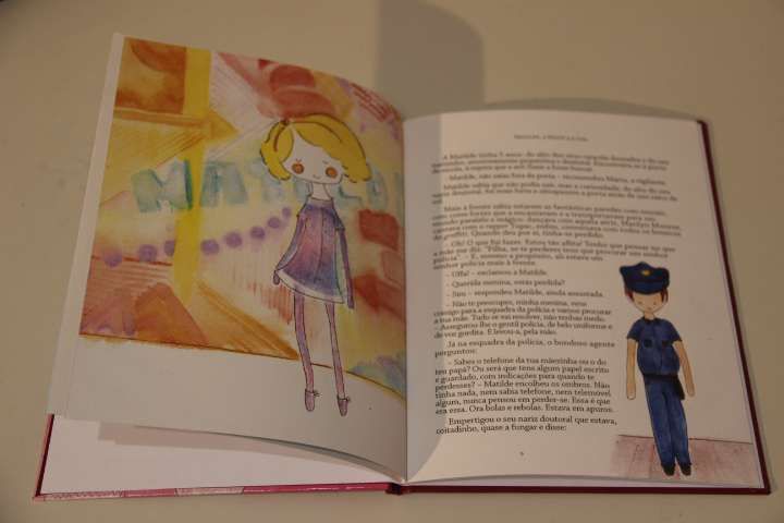 "Matilde, a noite e a Lua" de Suzana D´Eça (1ª edição)