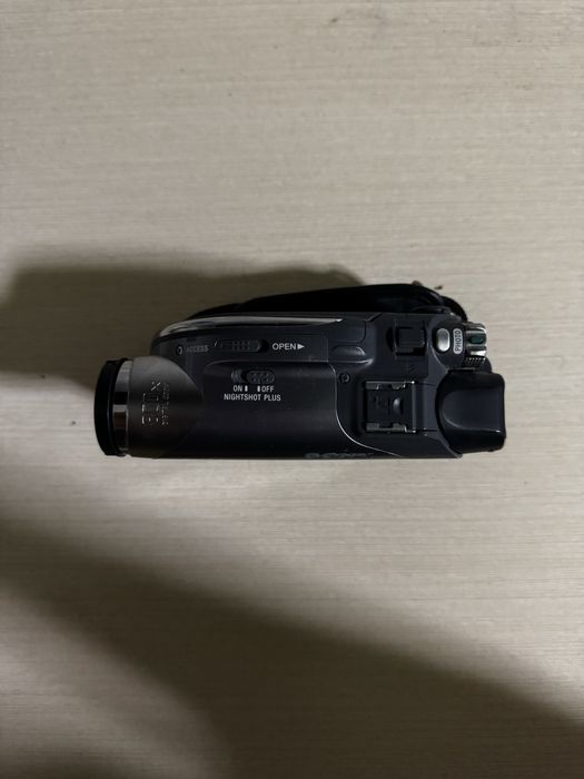 Видеокамера Sony DCR-DVD305 Как новая!