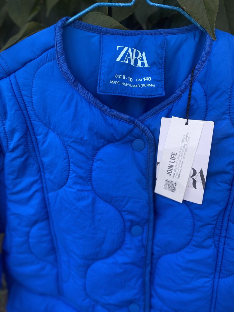 Курточка zara