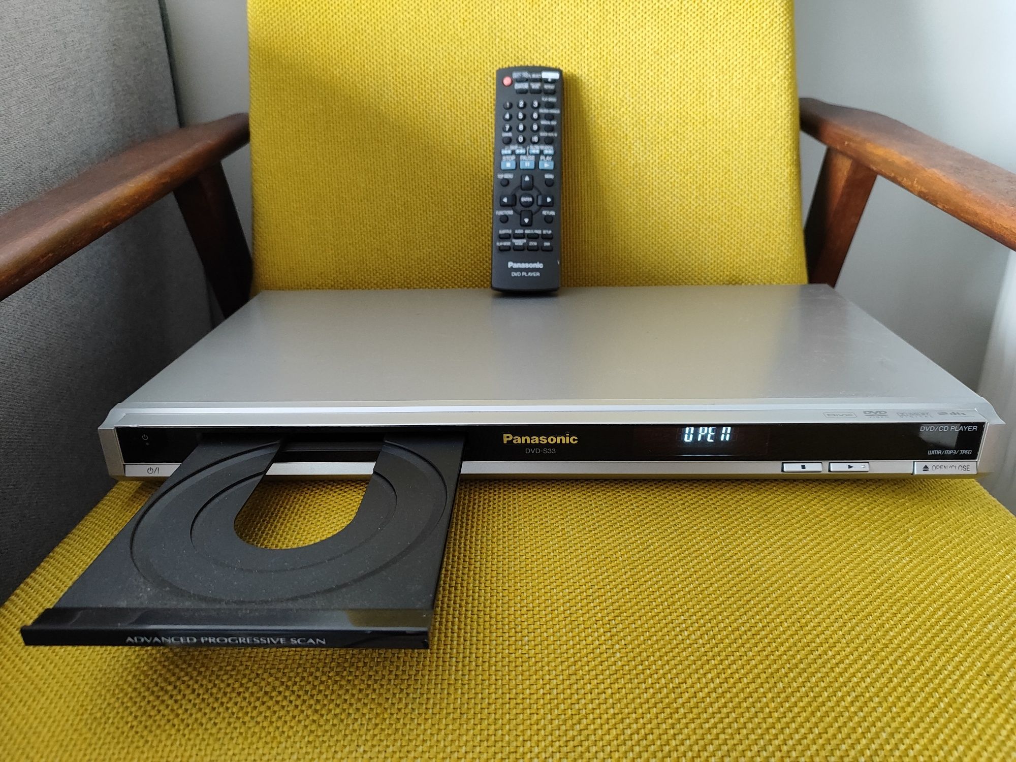 Zestaw 3 DVD Philips, Panasonic, Grundig.