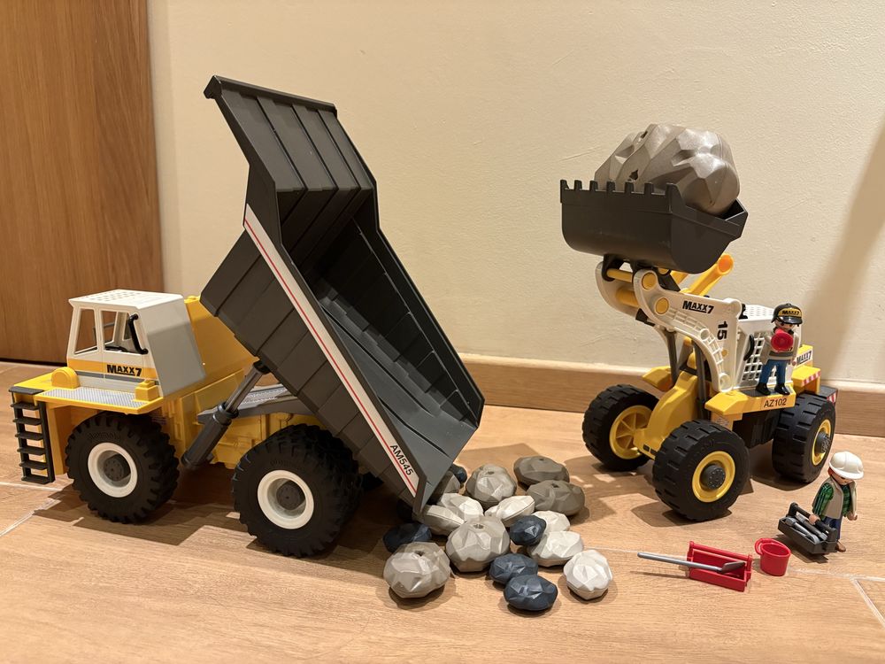 Playmobil camião e escavadora