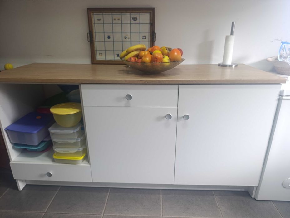 Móvel cozinha em ótimo estado
