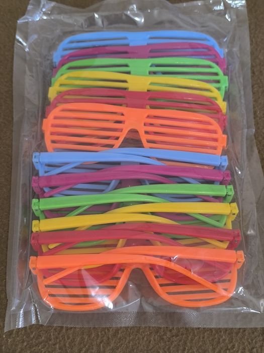 Pacote com 10 óculos estilo obturador neon dos anos 80