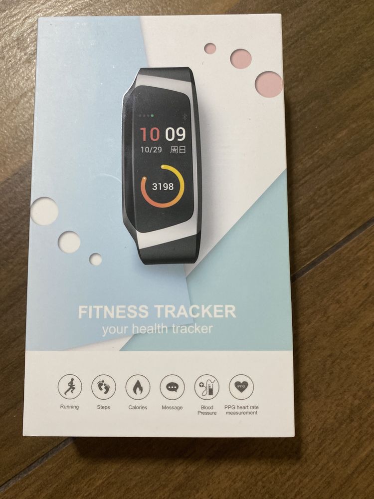 Zegarek  Firness tracker nowy