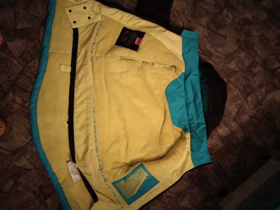 Urzywany kurtka narciarska z cropp