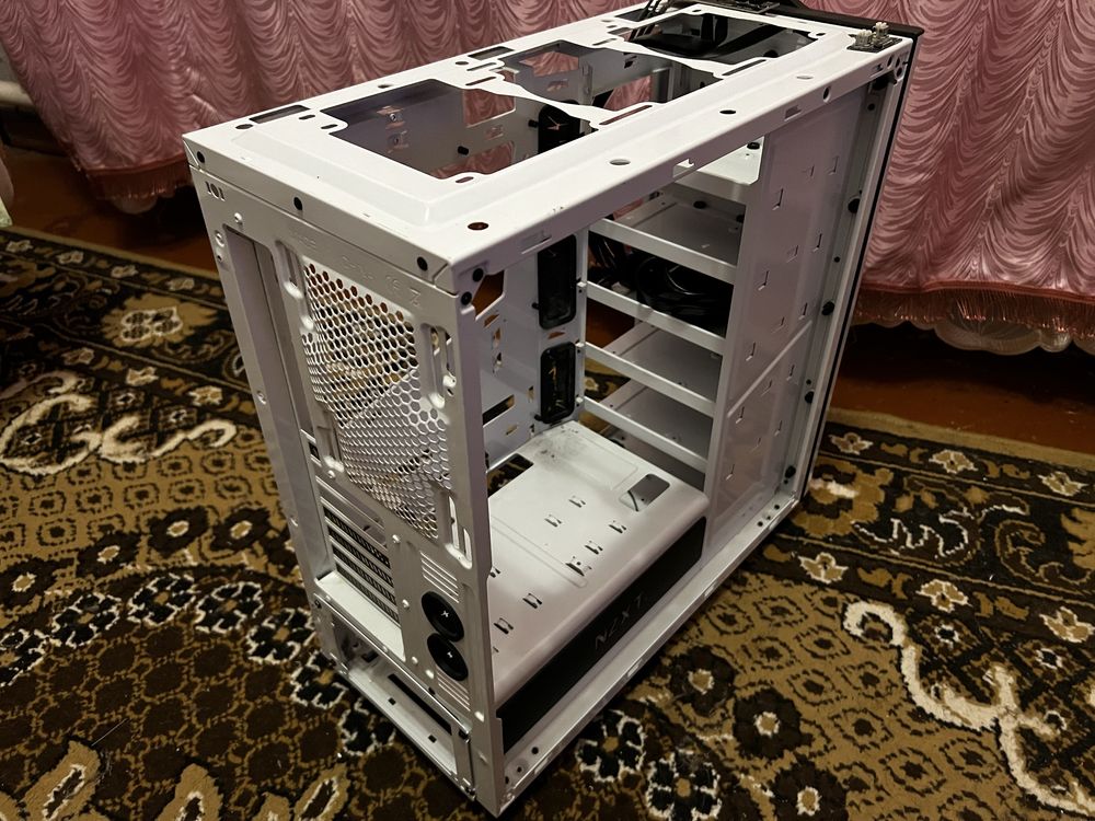 Корпус NZXT