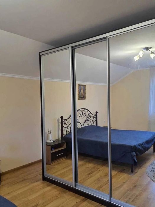 Оренда 2 поверхового будинку з власним подвір'ям с Сокільники