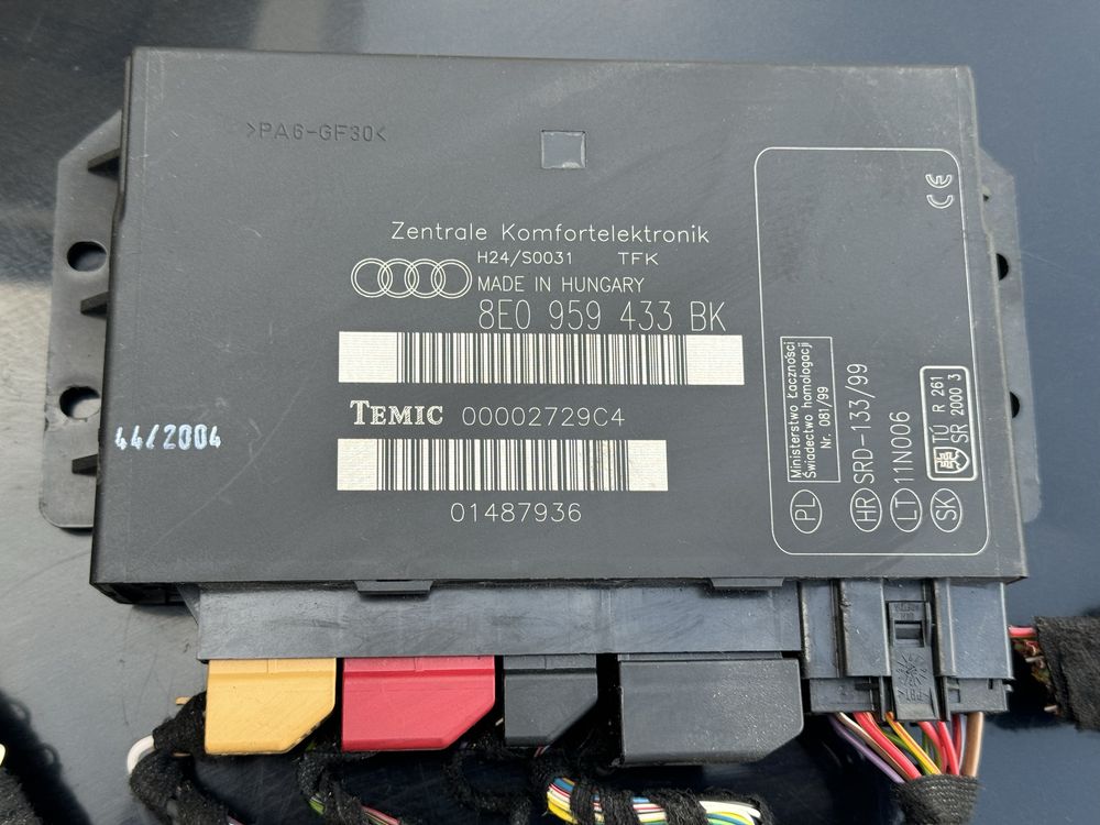 Блок комфорту Audi a4 b7 модуль комфорт 8E0959433BK ауді а4 б7
