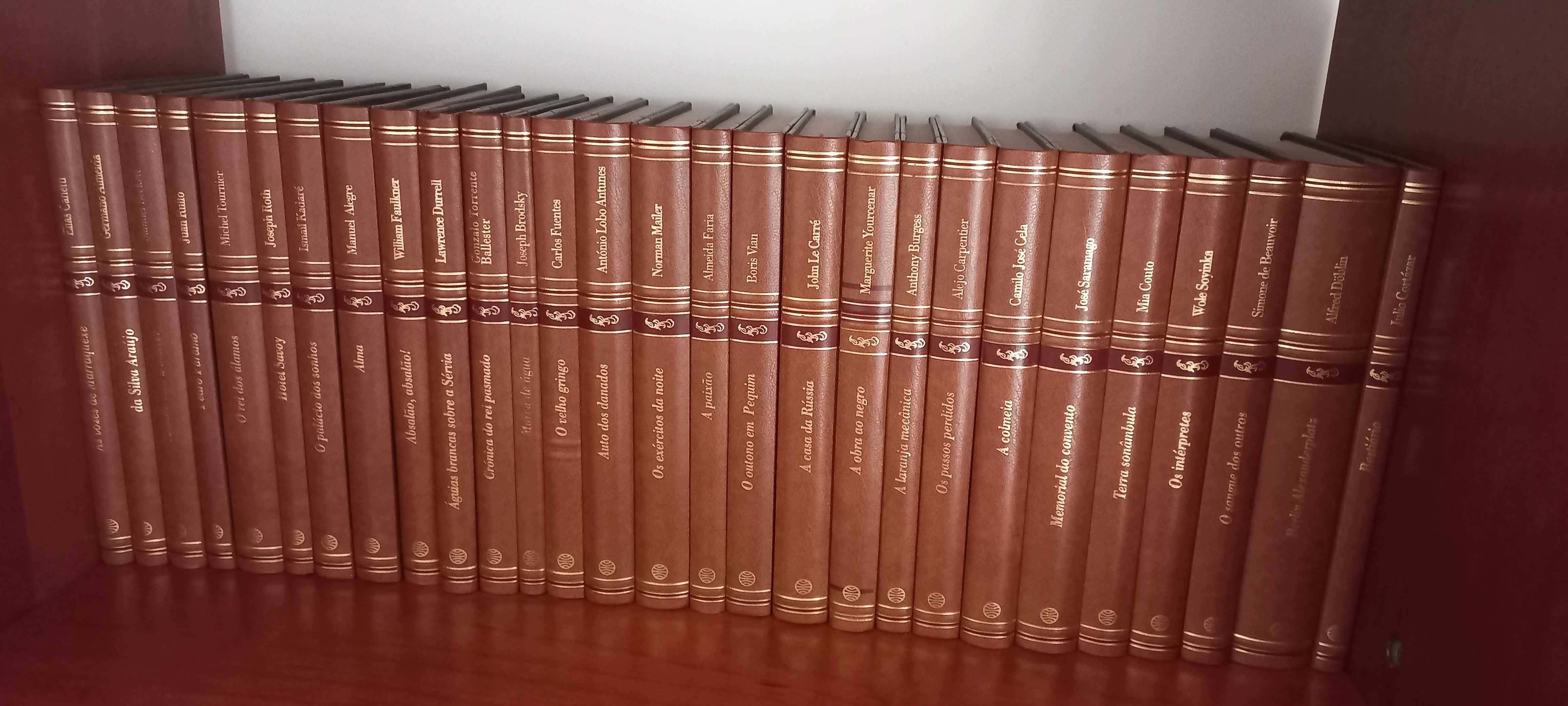 Coleção de 45 livros - Clássicos Contemporâneos - Editora Planeta.