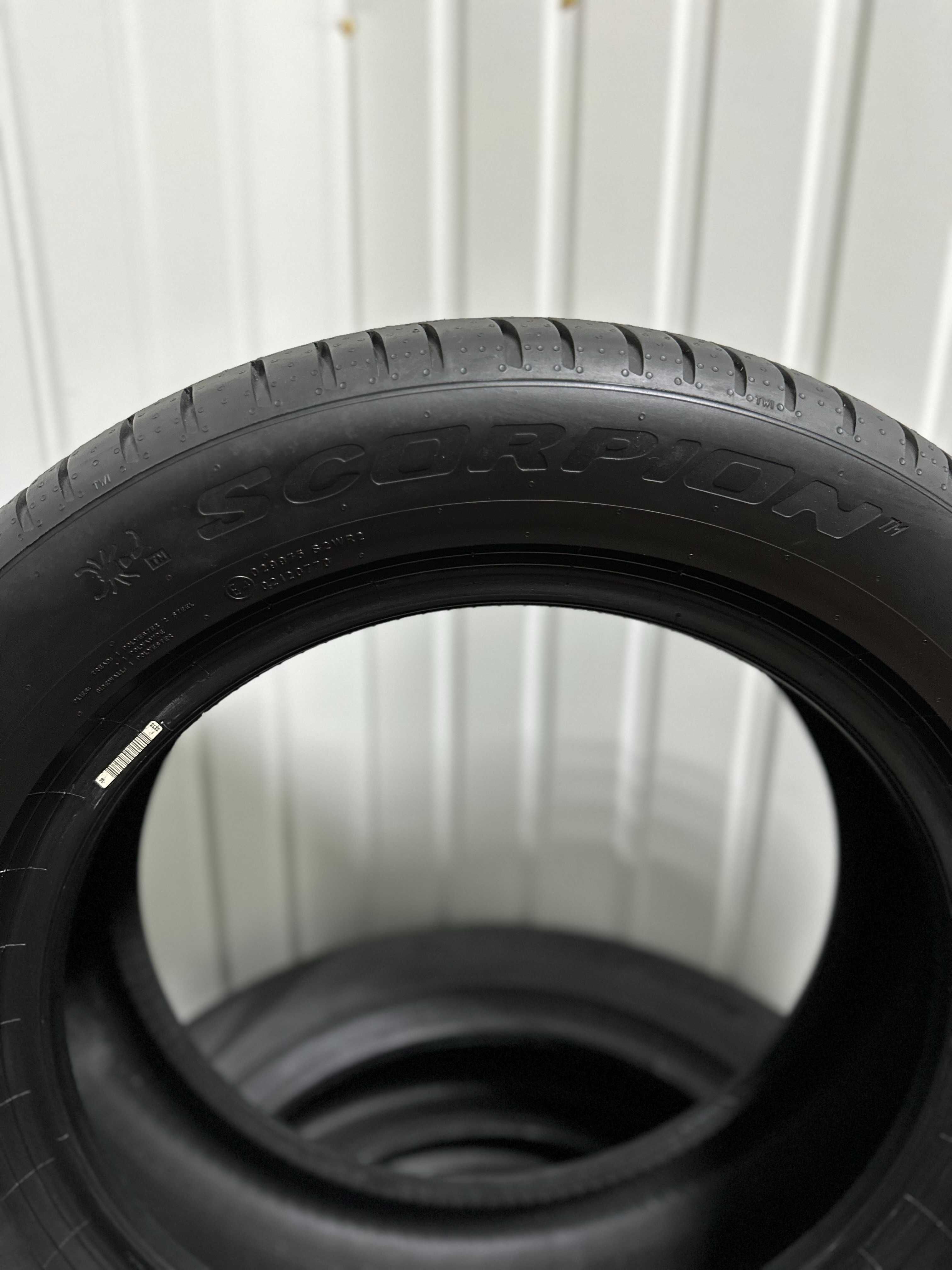 Літні шини PIRELLI SCORPION™ 225/55 R18 98H