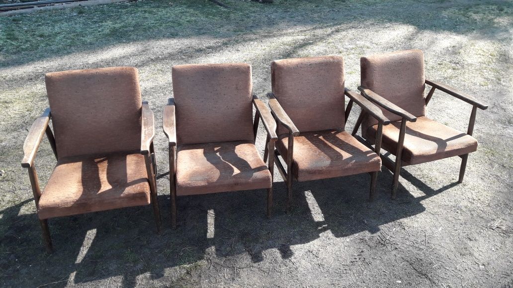 Fotele z czasów PRL ,typ B-7727