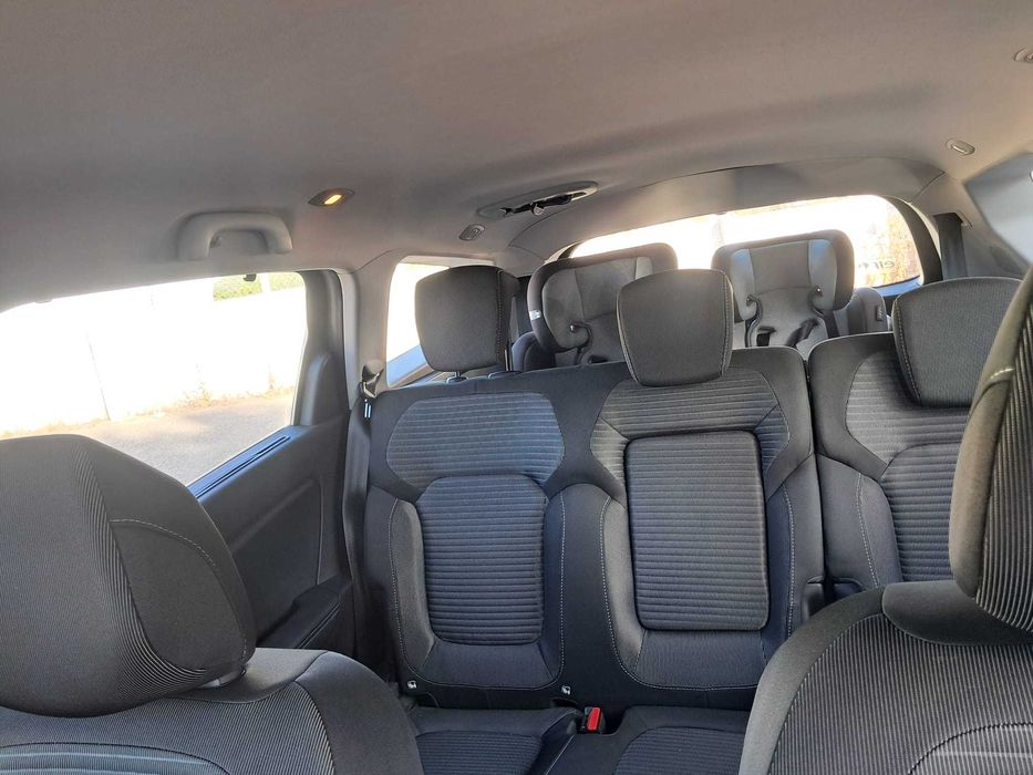 renault grande scenic 7 lug
