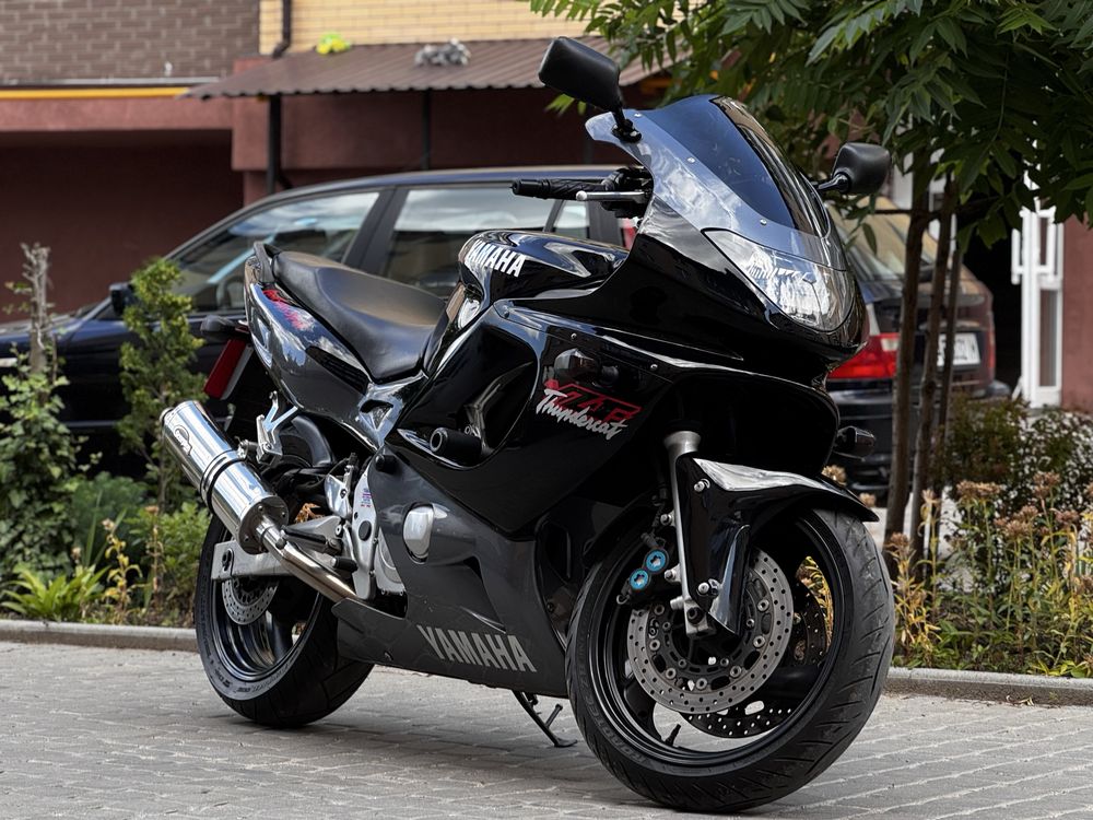 Yamaha Tunder 600R