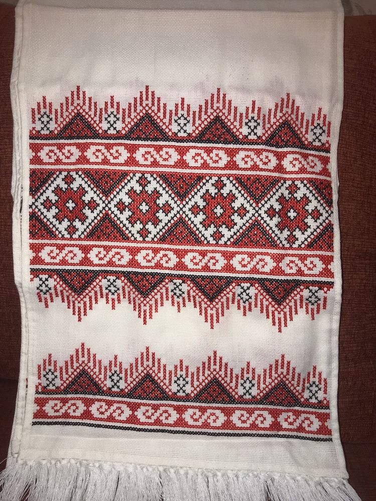 Рушник вишитий хрестиком