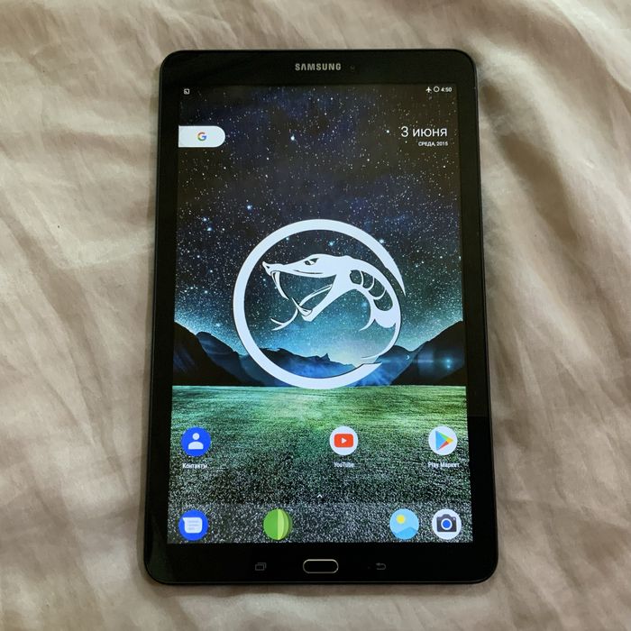 Орігінальний планшет Samsung Galaxy Tab E. Єкран 10 дюймів