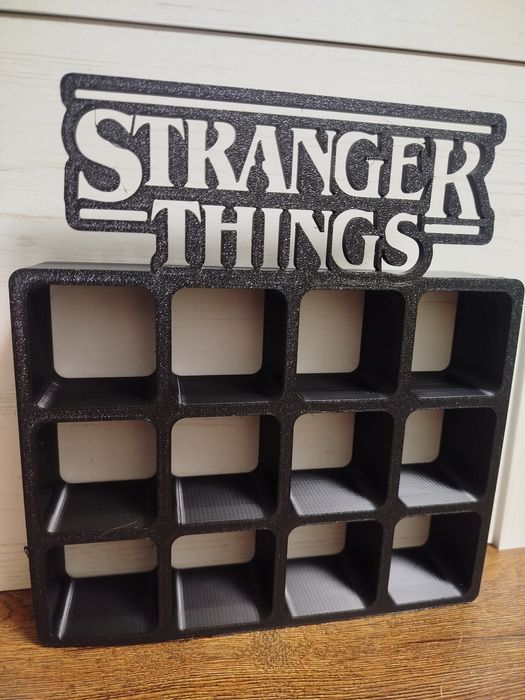 Підставка для кіндерів "Stranger things".