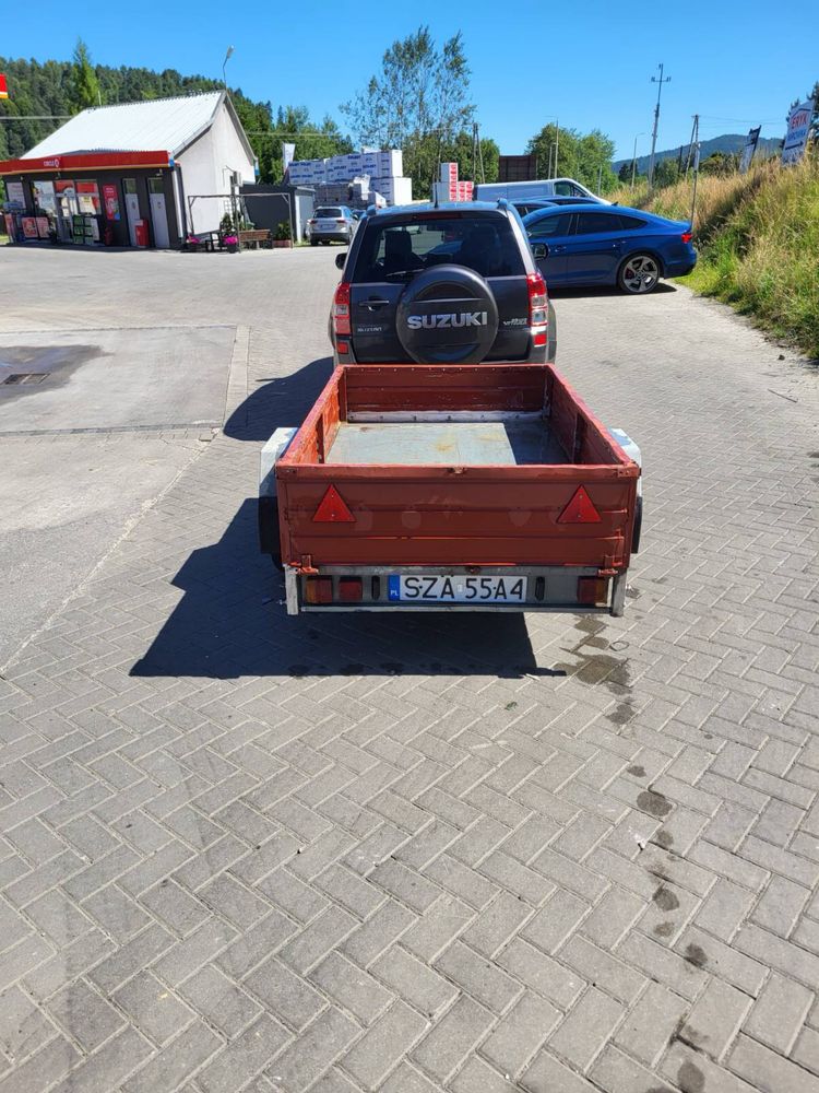 Przyczepa lekka.