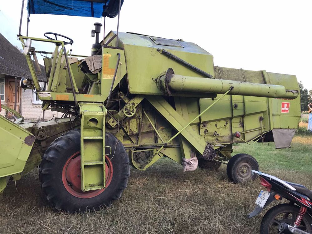 Продам комбайн Class