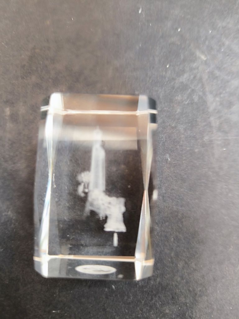 Cubo de vidro Nossa Senhora de Fátima