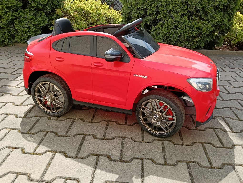 Samochód na akumulator Mercedes GLC 63S