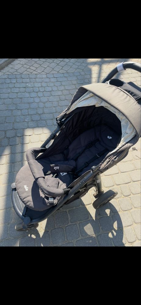 wózek spacerowy Joie Litetrax 4 kolor szary