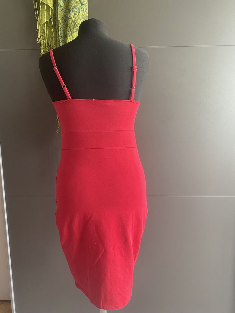 Śliczna, Czerwona, dopasowana sukienka, 10