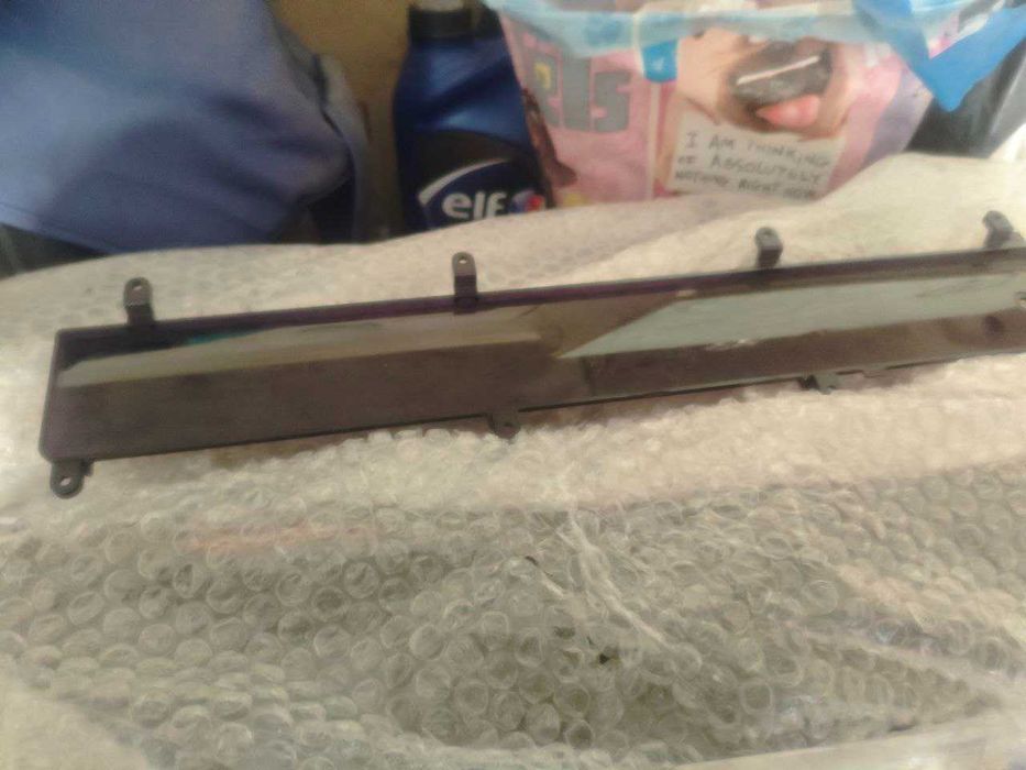 Продам защитное стекло спидометра на рено сеник 2