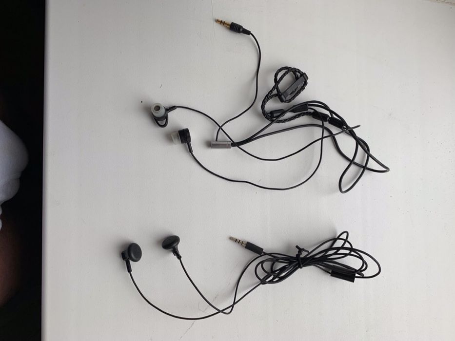 Продам наушники