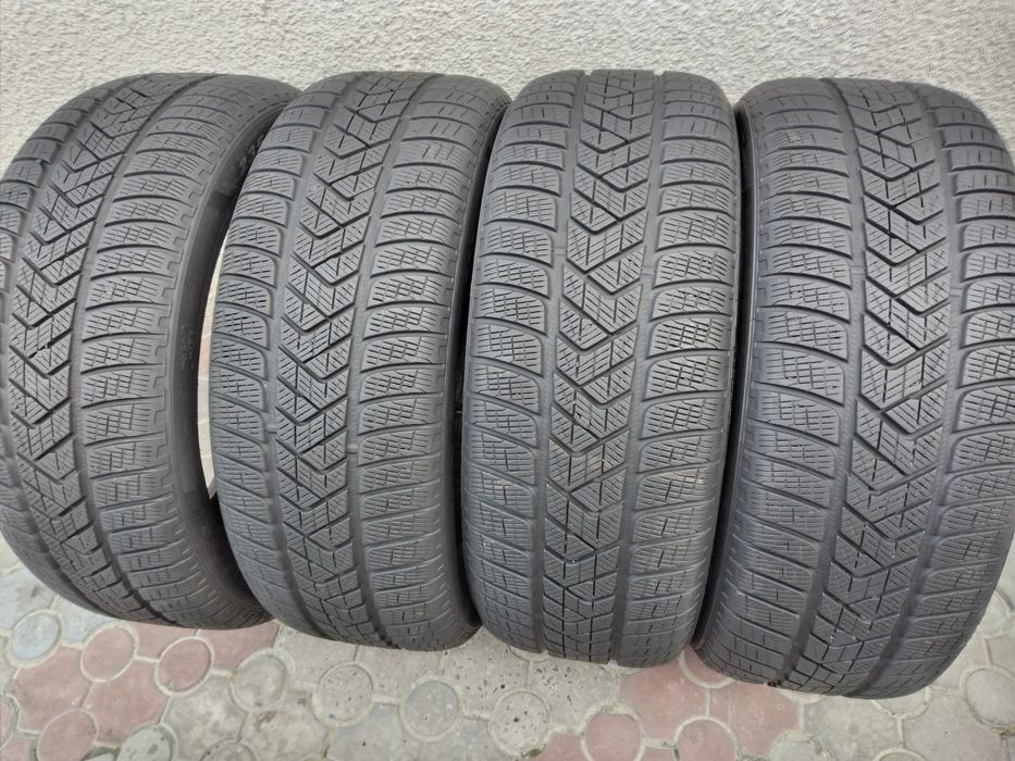 235   50  р  19  є  різні  шини  і  розміра