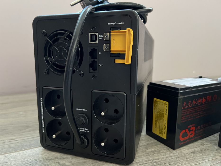 ДБЖ APC Back-UPS 900W/1600VA (нові покращені акумулятори на гарантії)