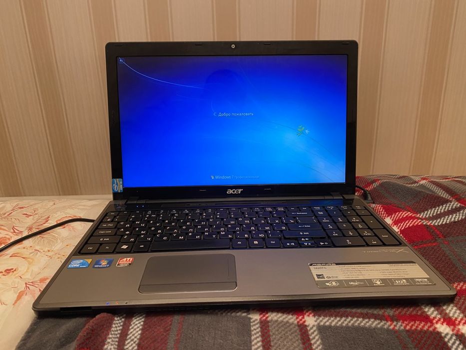 8 ядерний ноутбук Acer 5/500Gb,в гарному робочому стані,ультратонкий