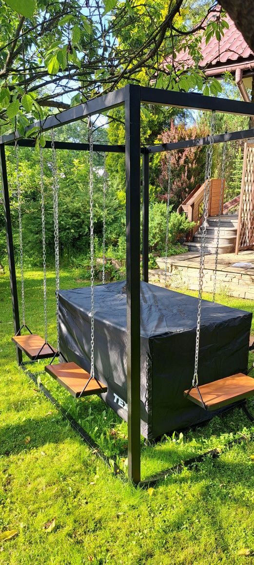 Swing table - meble ogrodowe