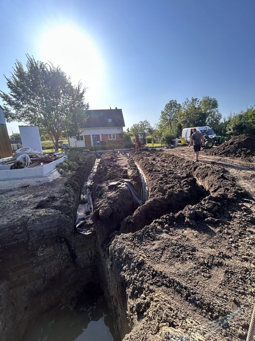 Brukarstwo Budowa ogrodów Trawniki Systemy nawadniające Prace ziemne