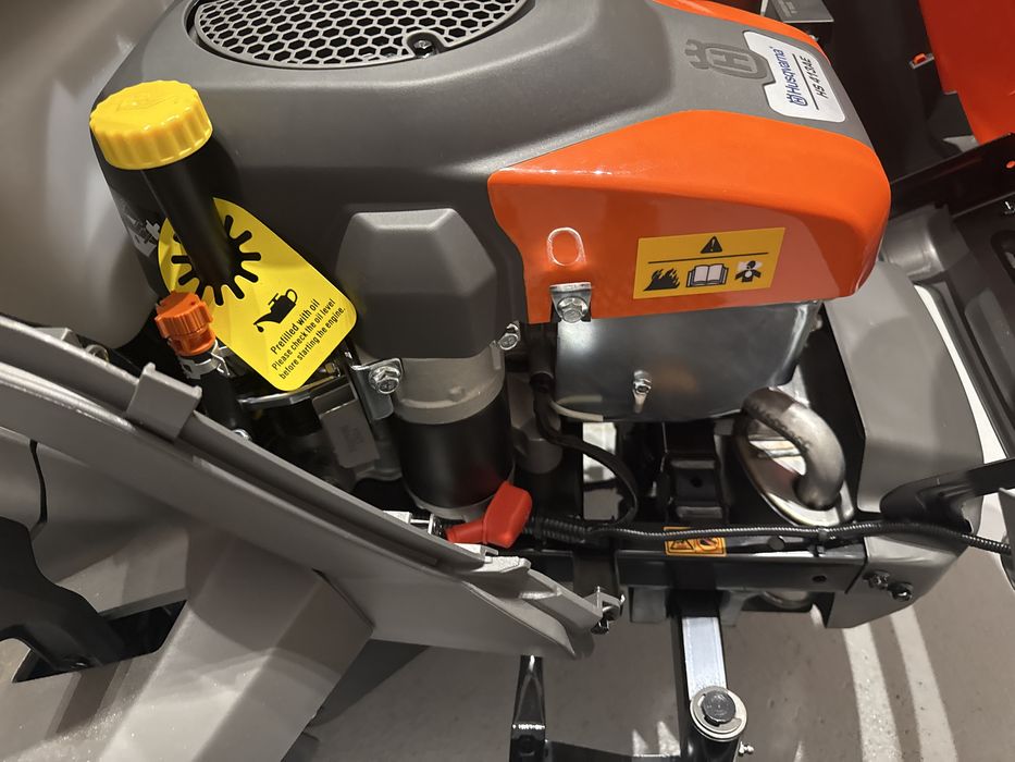 Husqvarna TC112 traktorek