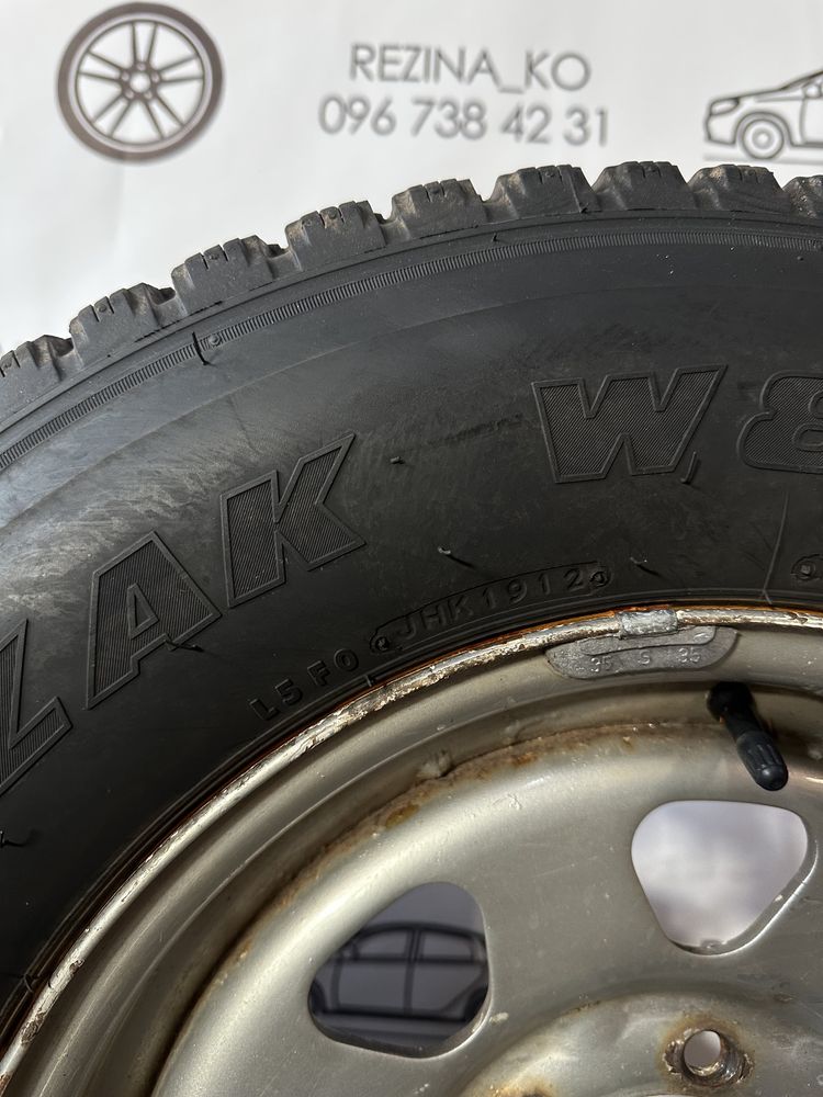 Комплект шин 215/75 R16C Bridgestone (зима)