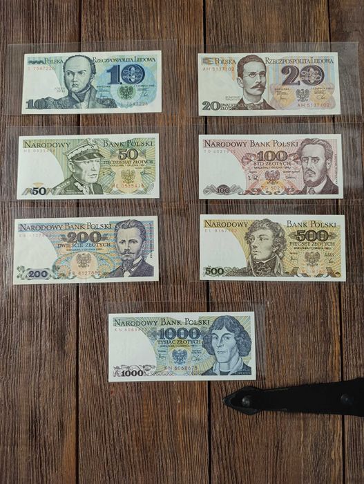 Banknoty z lat 80 w stanie UNC
