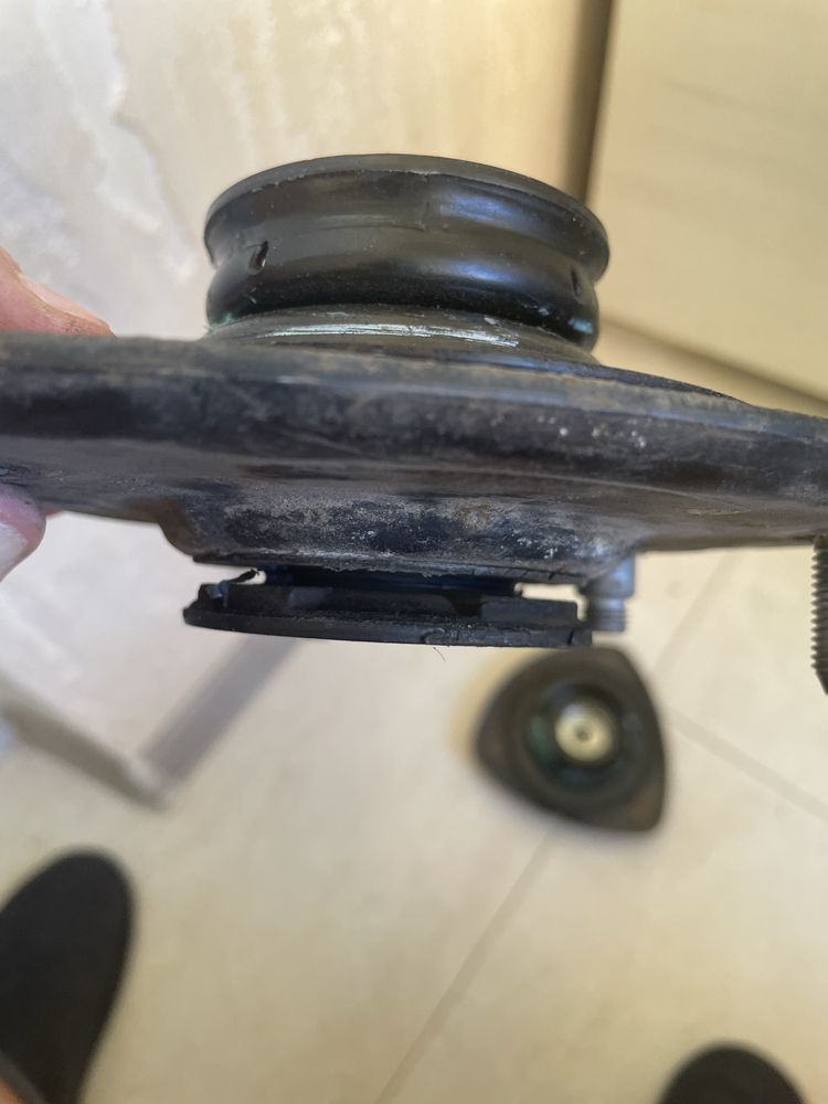 Опора переднего амортизатора HONDA, 51670-TZ3-A01