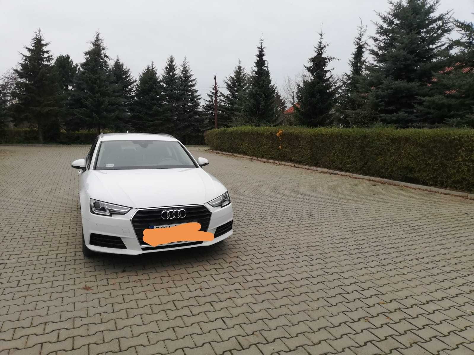 Audi A4 model B9 2016 rok.