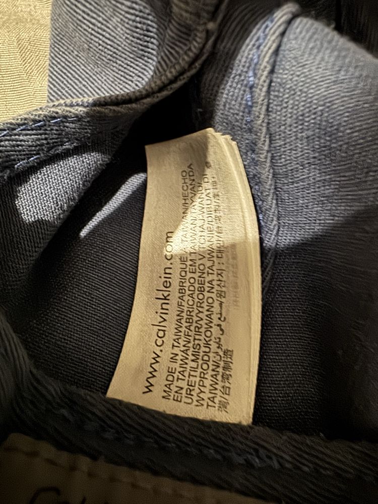 Czapka z daszkiem uniseks Calvin Klein Jeans
