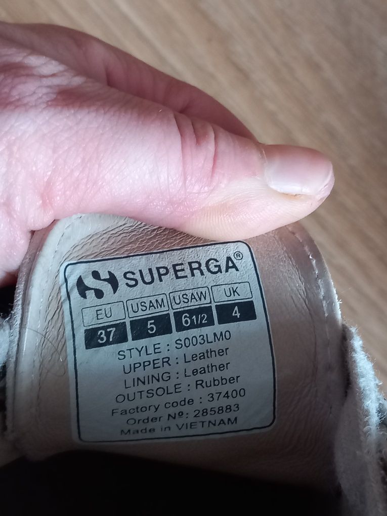 Buty superga na wysokiej podeszwie