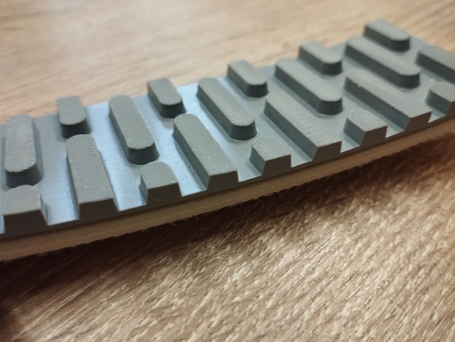 Taśma przenośnikowa transportowa pas gumowy podajnik taśmowy taśmociąg