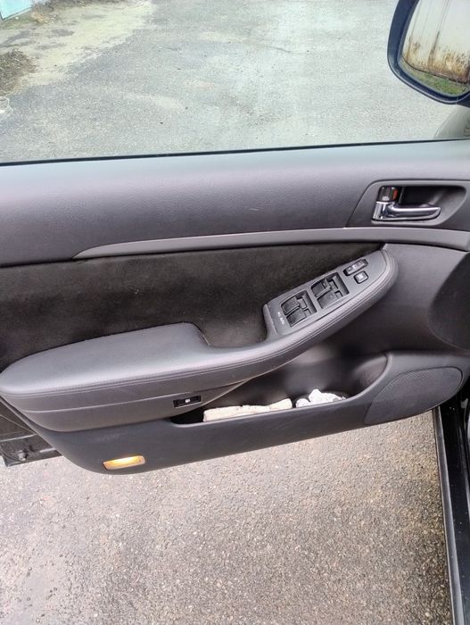 Продам -Тайота Авенсіс