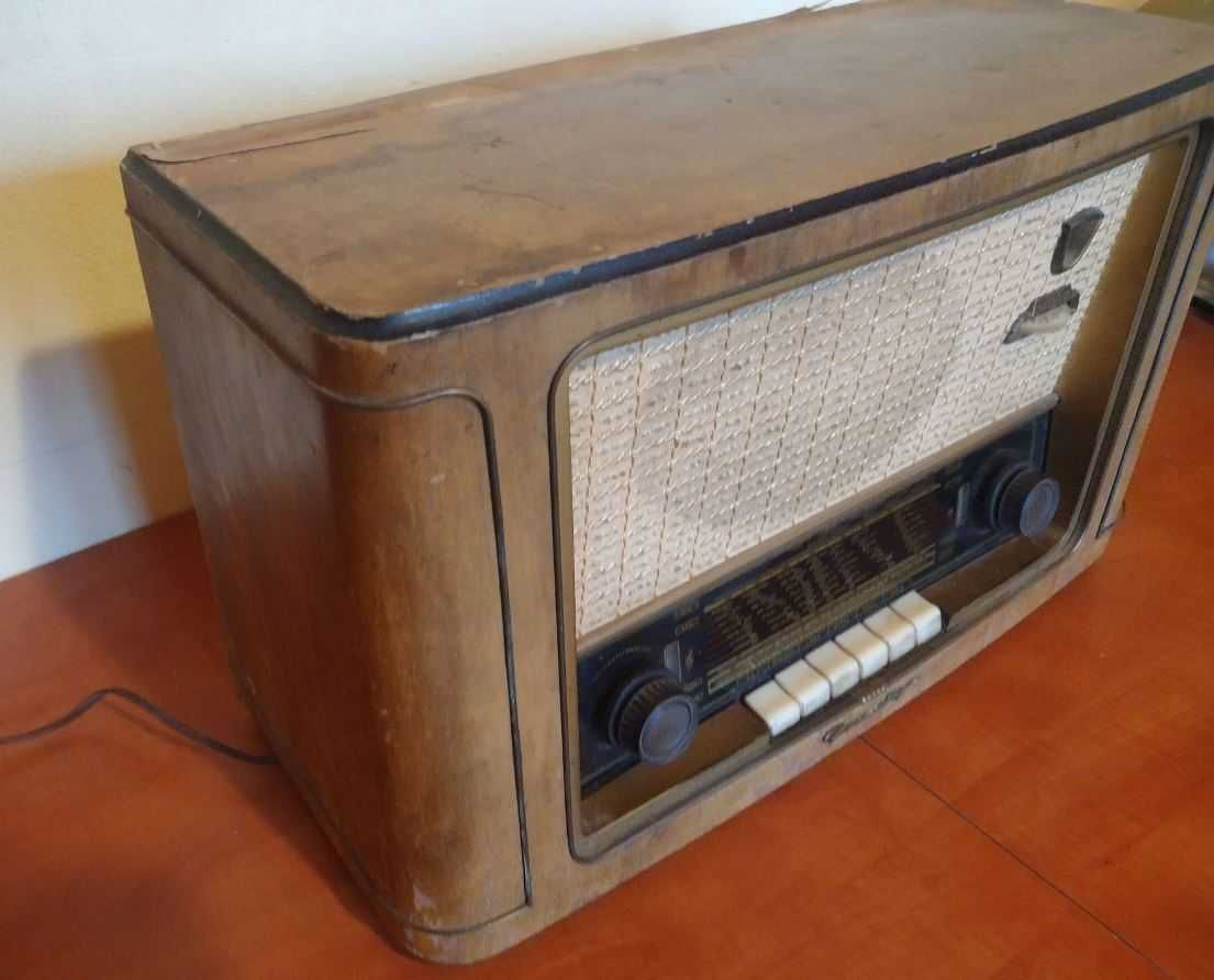 Radio Grundig 2042W, 1953, antyk