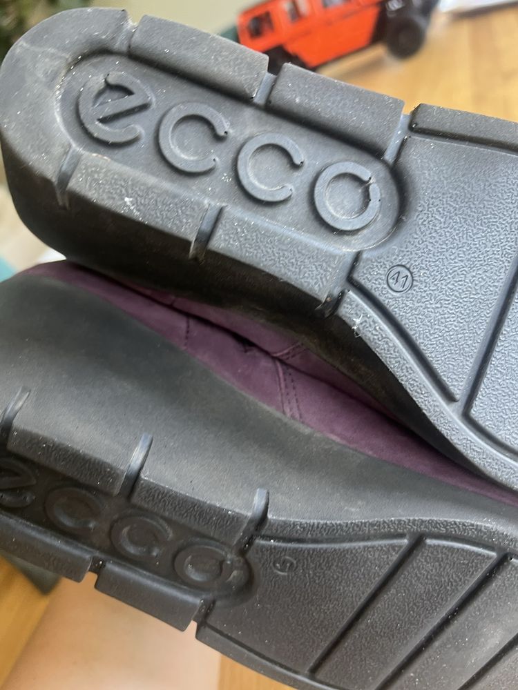 Ecco botki fioletowe rozmiar 41