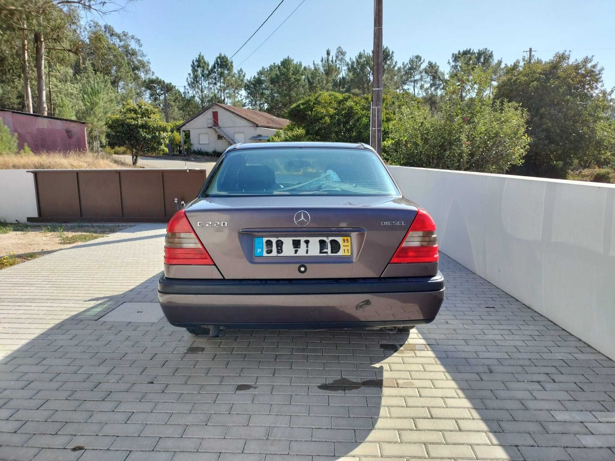 Mercedes-Benz C220 199mil km