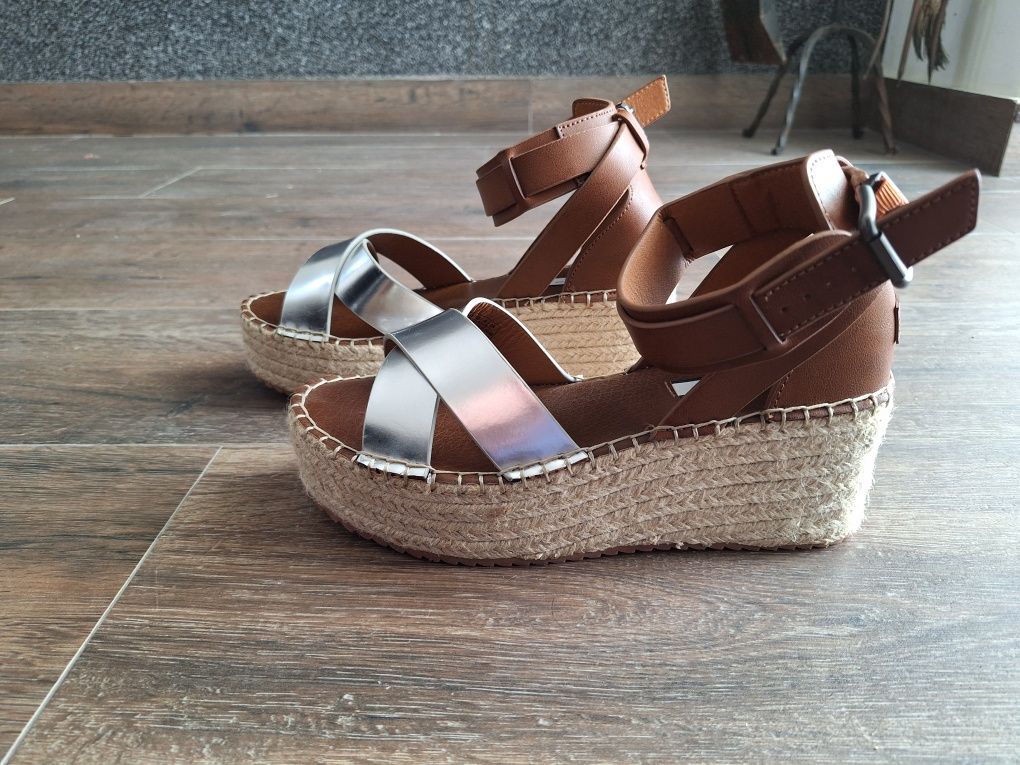 Sandalias plataforma Pepe Jeans. Tam 38