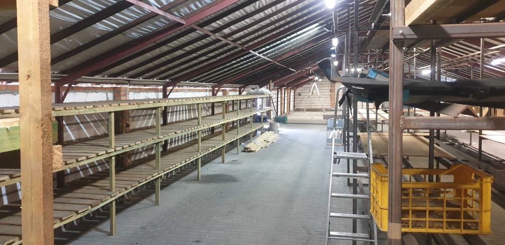 wynajmę hale 380 m2 brama wjazdowa 3x3 m + dodatkowo działka 730m2